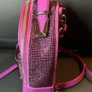 Rare Calfskin Palazzo Crystal Medusa Backpack Pink Versace La Medusa Pink Grained Calfskin Leather Shoulder Bag  main image 4